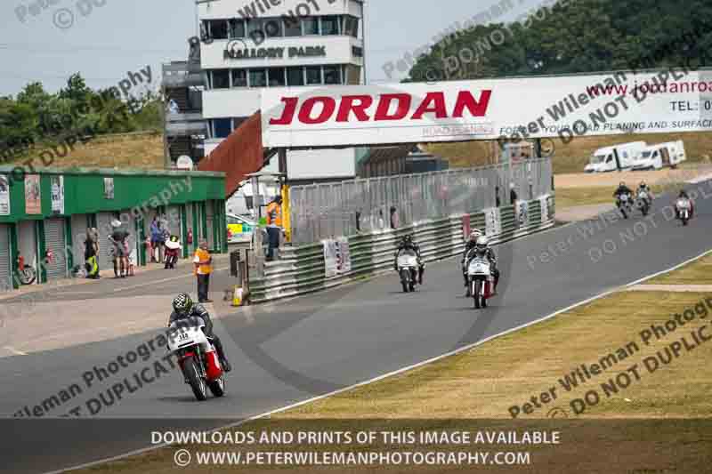 Vintage motorcycle club;eventdigitalimages;mallory park;mallory park trackday photographs;no limits trackdays;peter wileman photography;trackday digital images;trackday photos;vmcc festival 1000 bikes photographs